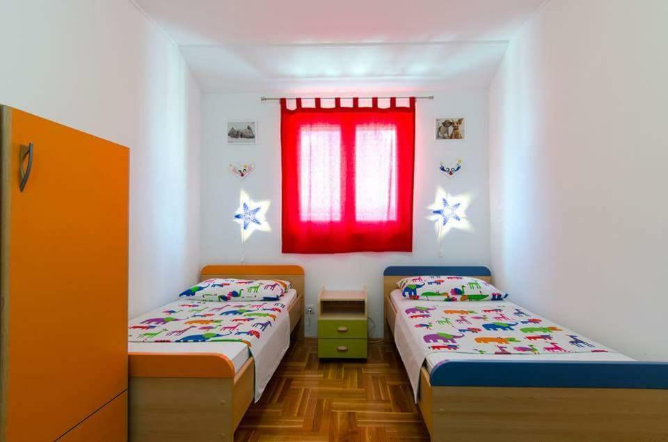 Dani Διαμέρισμα Τρογκίρ Εξωτερικό φωτογραφία